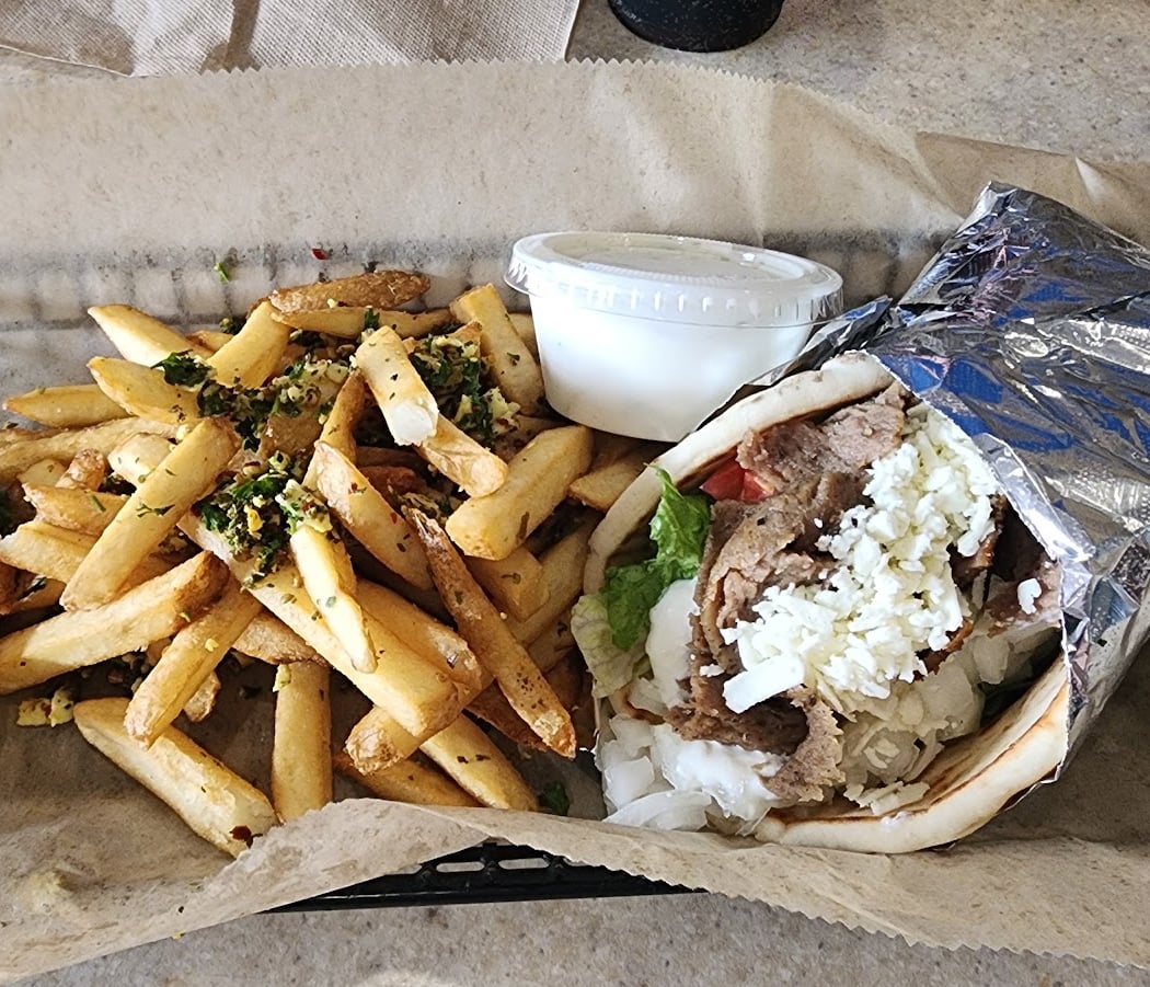 Papouli's Mediterranean Cafe and Market 3